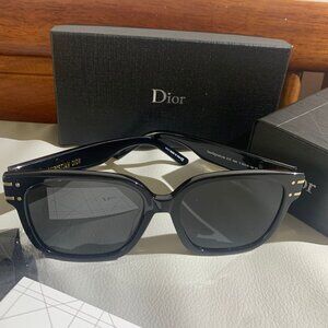 Christian Dior Black & Gold Sunglasses